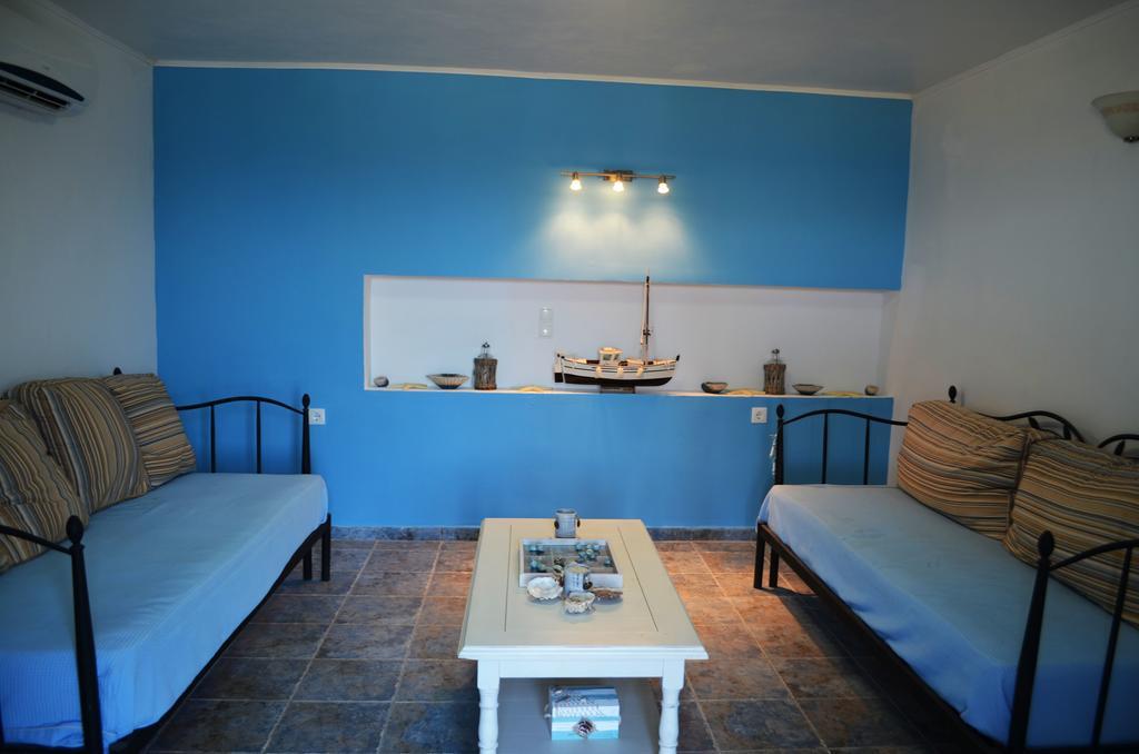 Villa Romanza Beach Villa Chalki Town ห้อง รูปภาพ